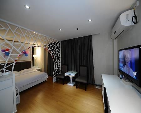 Hotel Super 8 Guangzhou Railyway Station Extérieur photo